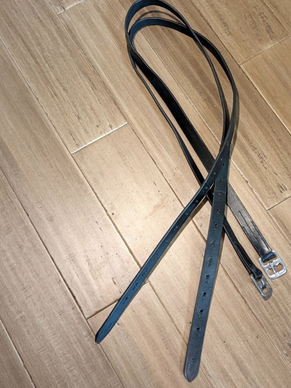 Stirrup Leathers - 57"/ 145cm - Black